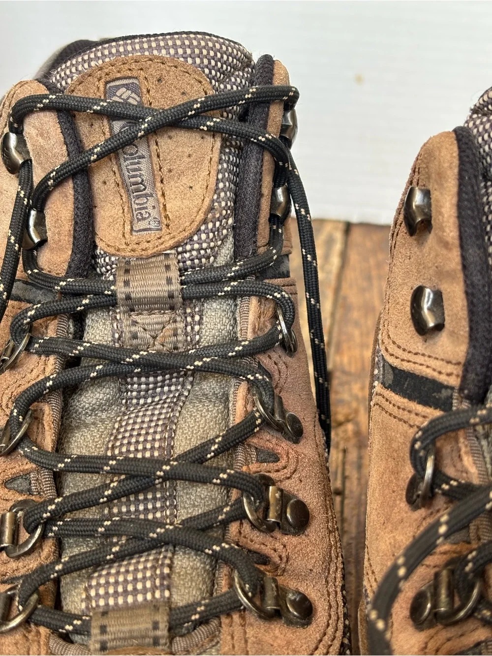 Columbia Men's Brown and Black Waterproof Hiking Boots
